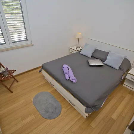 Apartman Sea View, Modern & Spacious Apartment Hvar Town