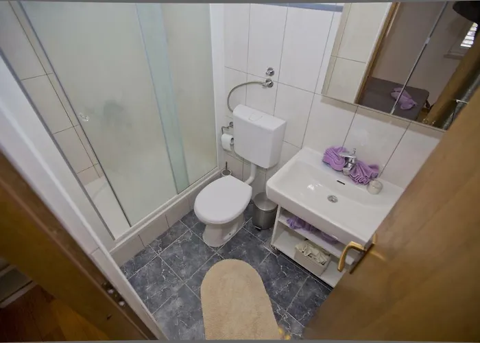 Sea View, Modern & Spacious Apartment Hvar Town