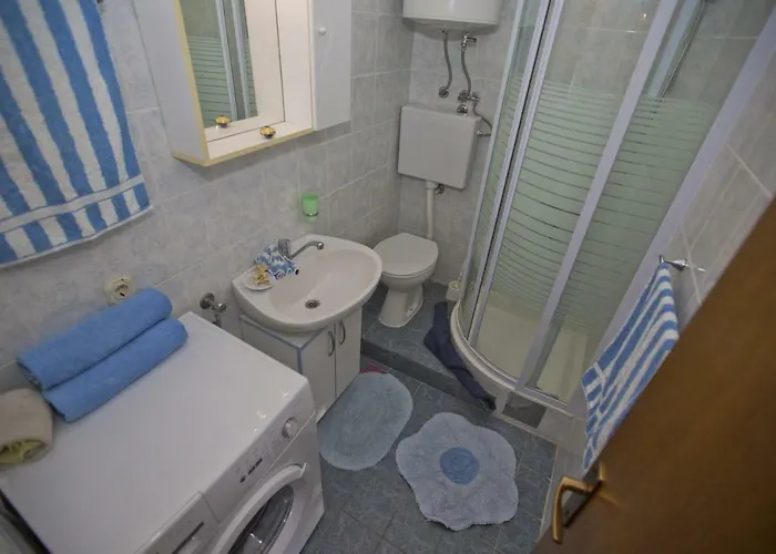 Sea View, Modern & Spacious Apartment Hvar Town