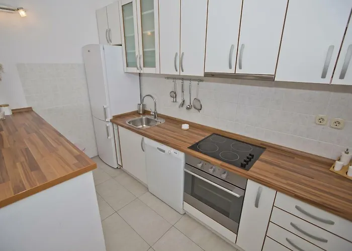 Sea View, Modern & Spacious Apartmán Hvar Town